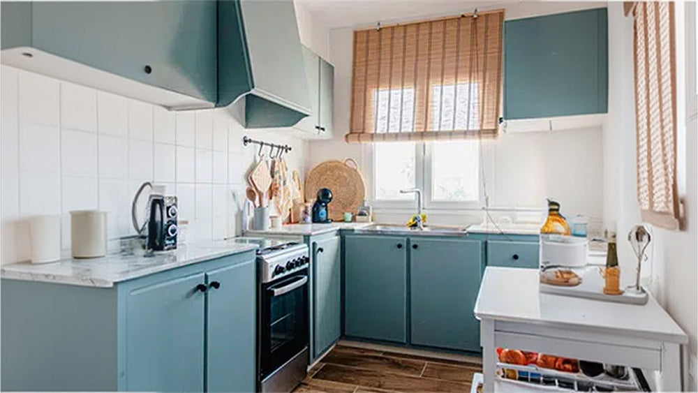 Cómo pintar muebles de cocina y baño